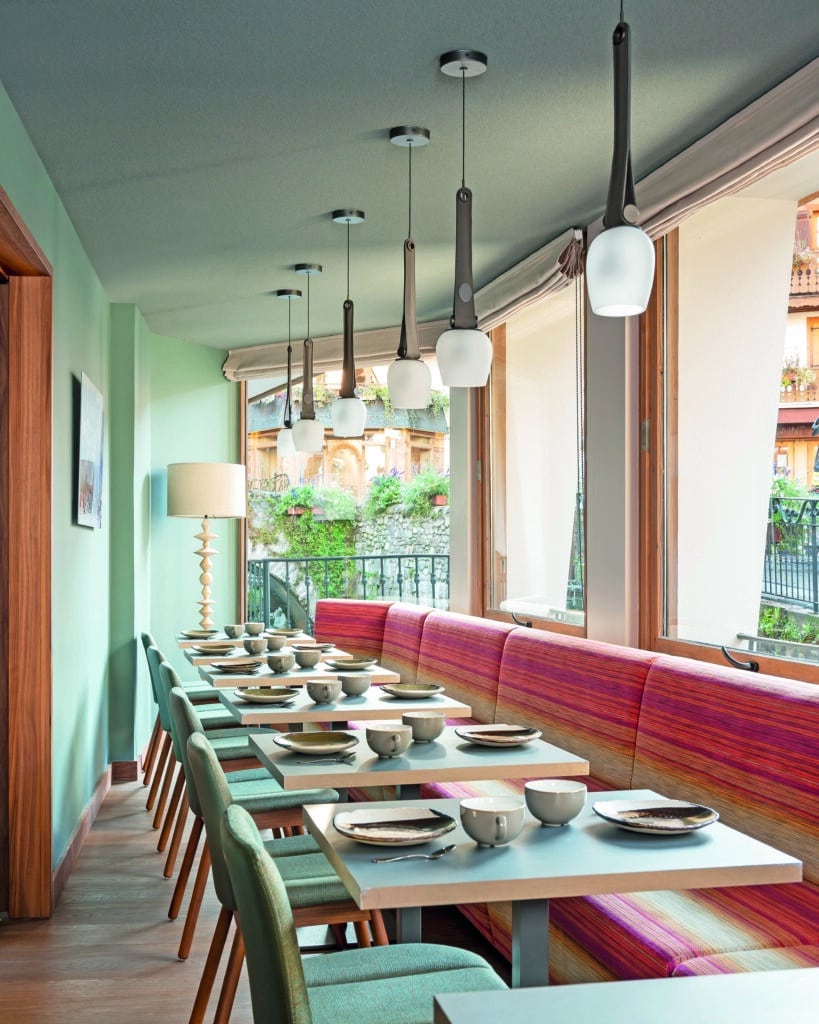 My Chic Résidences - Le Coeur de Mégève tables du restaurant