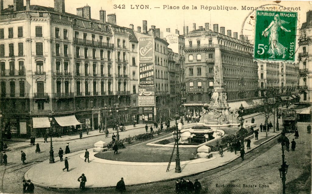 My Chic Résidence - Printemps de Lyon 1859